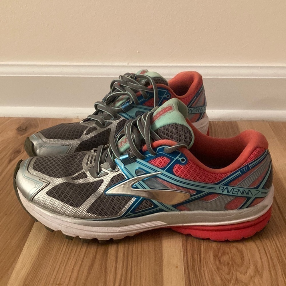 Women’s Brooks Ravenna 7
